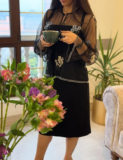 پیراهن کرپ و رویه تور گلدوزی